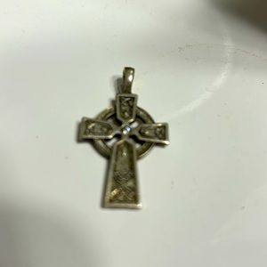 Sterling silver Celtic cross with diamond